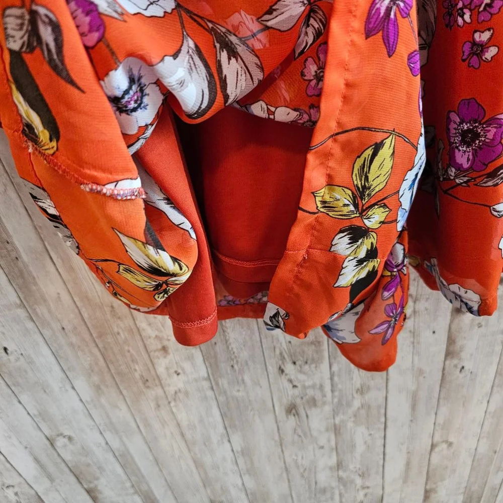 Women's Fashion Nova Romper M Orange Floral
